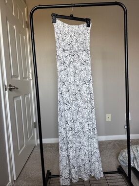 Forever 21 White Strapless Maxi Dress with Black Leaf Print